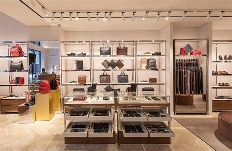 ferragamo outlet firenze|ferragamo factory outlet.